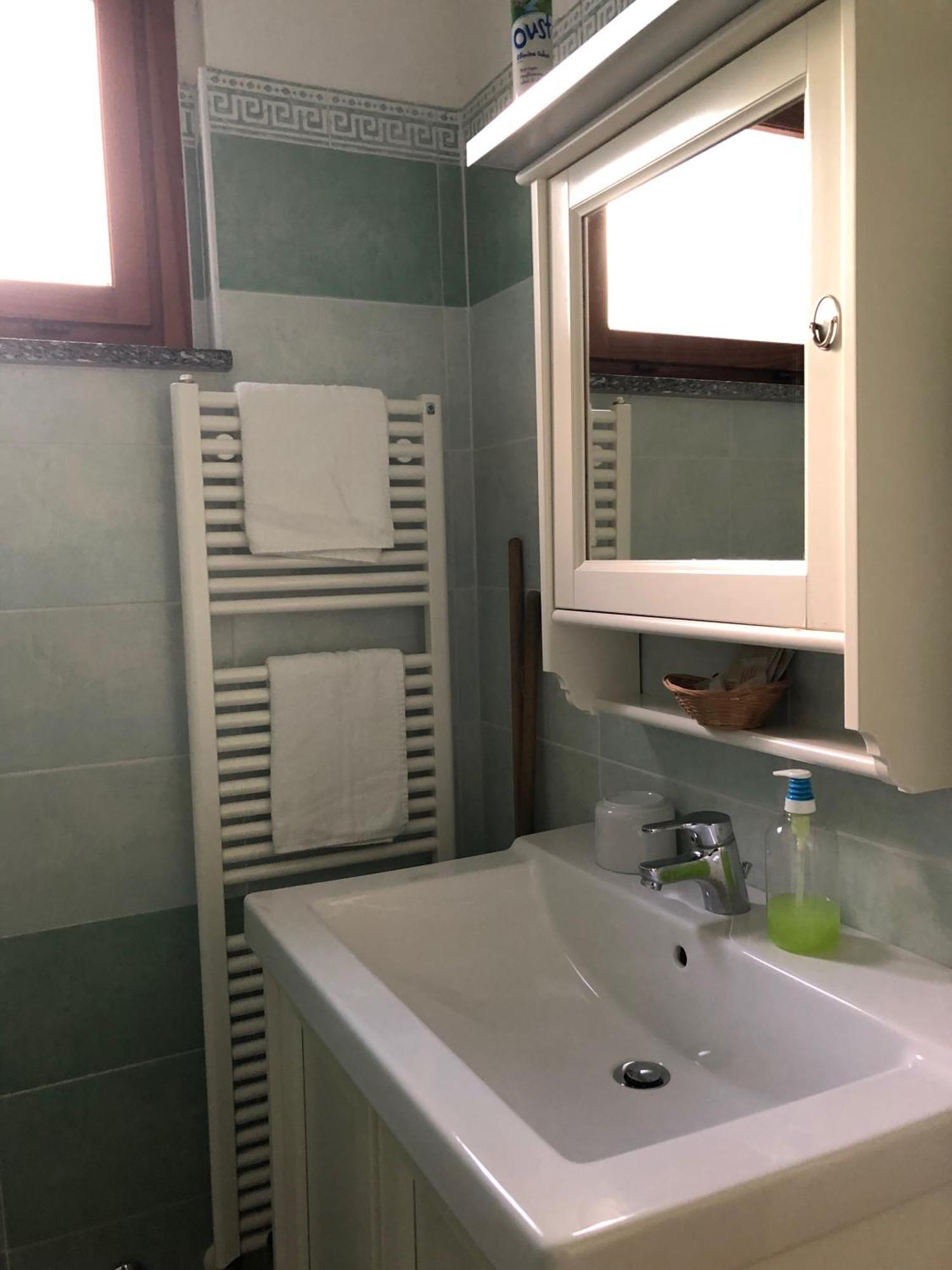 Appartamenti La Pineta Marina dʼMarina dʼAndora Kamer foto
