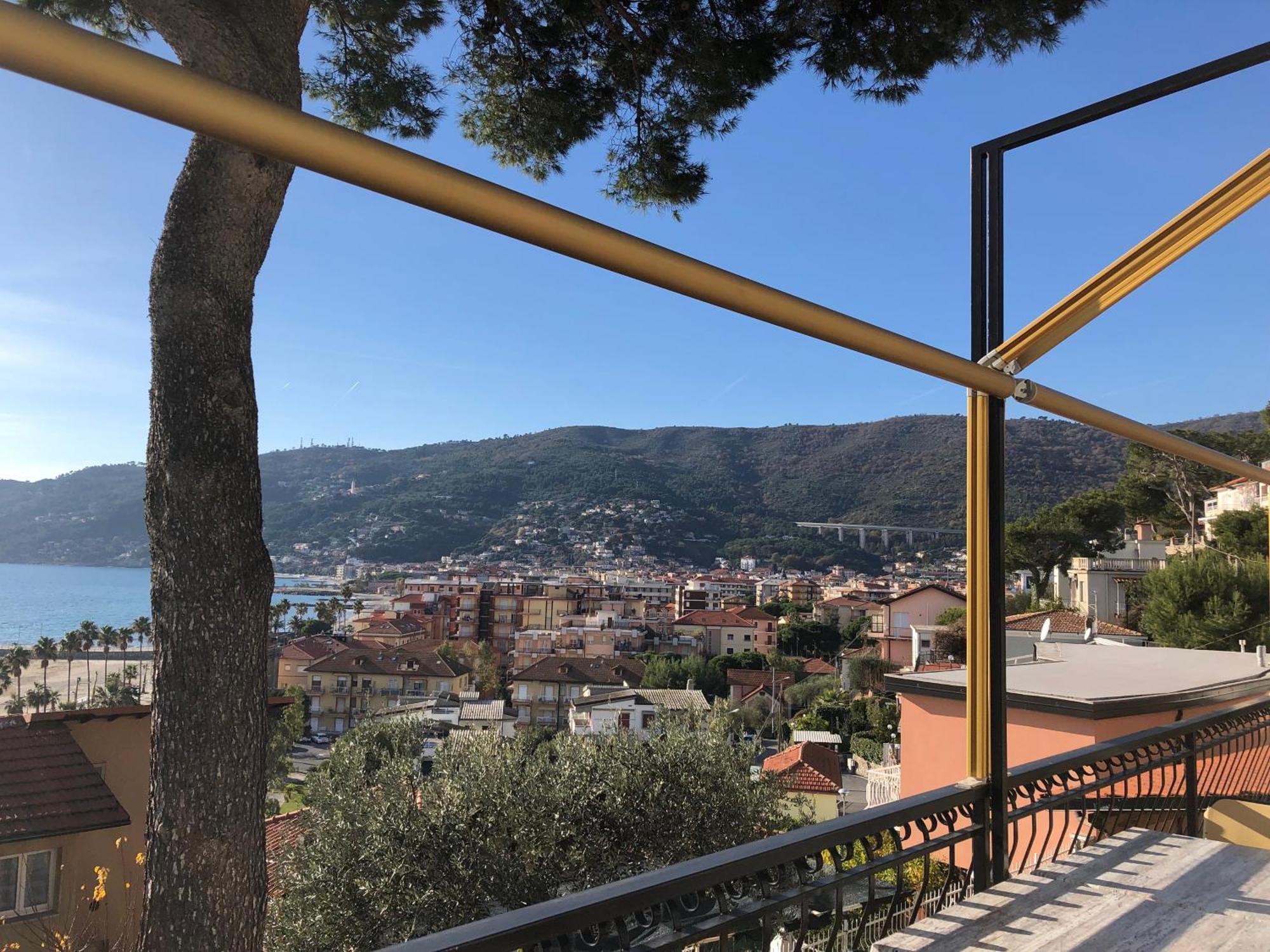 Appartamenti La Pineta Marina dʼMarina dʼAndora Kamer foto
