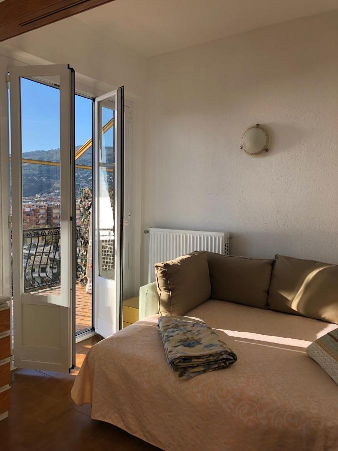 Appartamenti La Pineta Marina dʼMarina dʼAndora Buitenkant foto