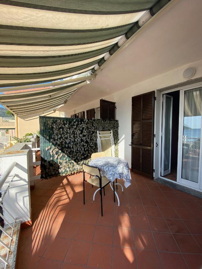 Appartamenti La Pineta Marina dʼMarina dʼAndora Buitenkant foto